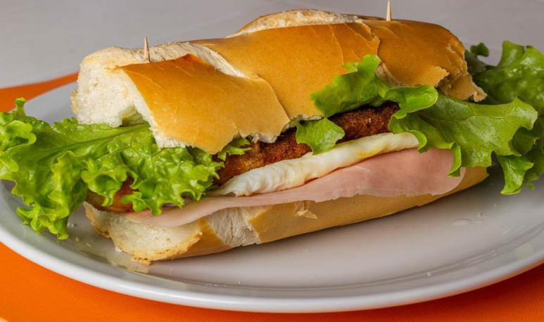 Sánguche de Milanesa